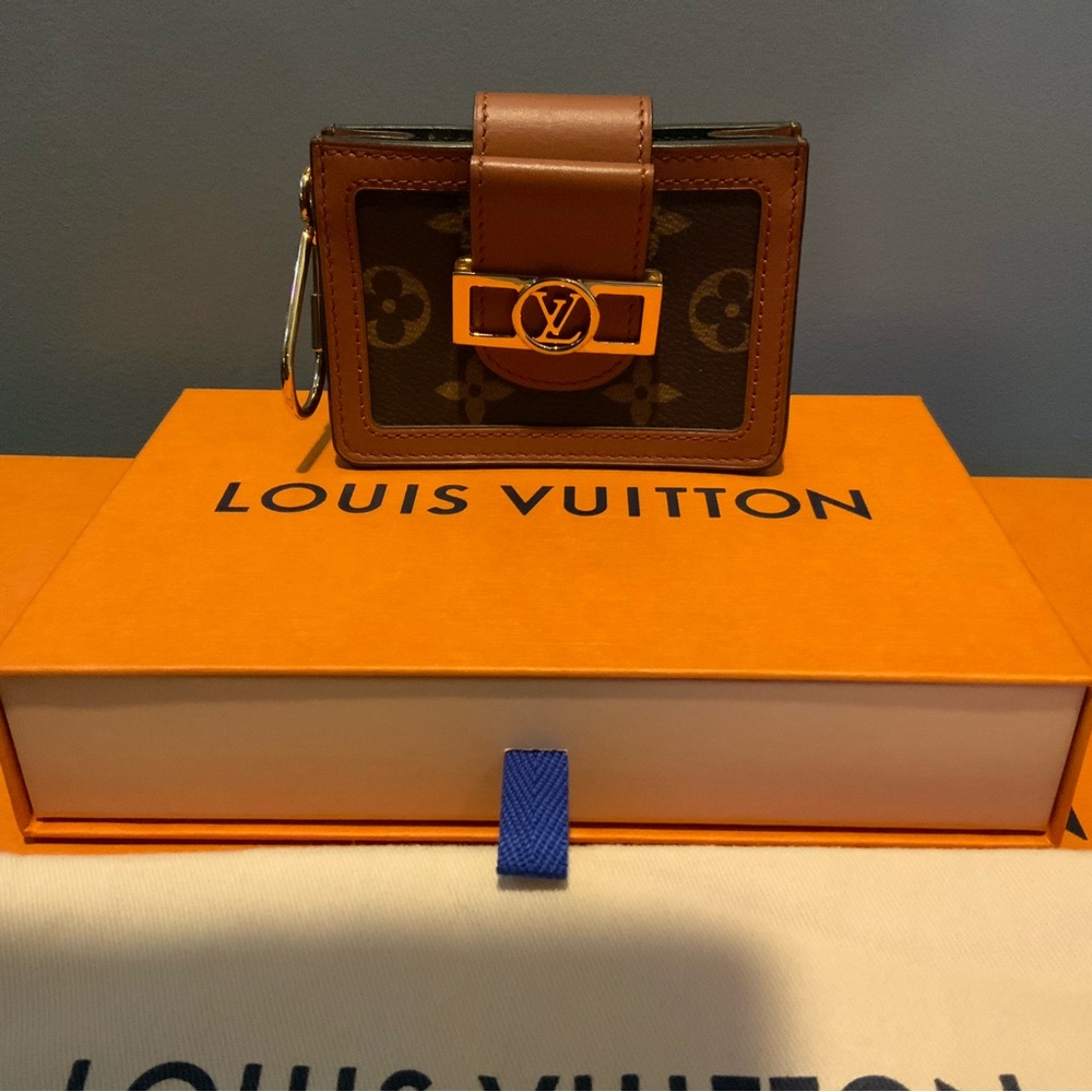 Louis Vuitton Dauphine Multicartes Card Holder Wallet **EXCELLENT COND**